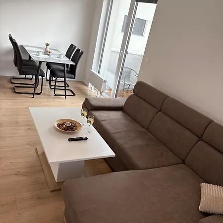 Topolcianska-apartment Lägenhet Bratislava