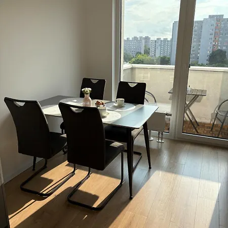 Topolcianska-apartment شقة براتسيلافا