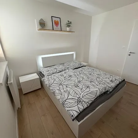Topolcianska-apartment *
